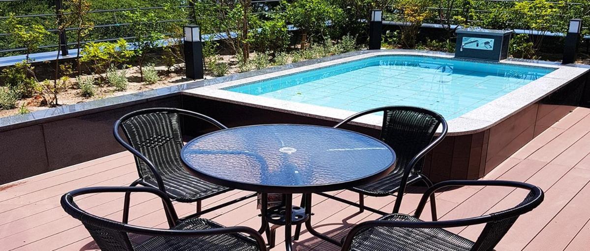 Suntree Hotel بوسان الغرفة الصورة